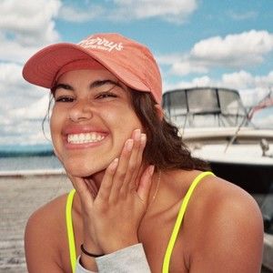 Meet your Posher, Camille